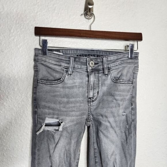 American Eagle Next Level Stretch Distressed Jeggings in Gray Women's Size 00 - Picture 4 of 10